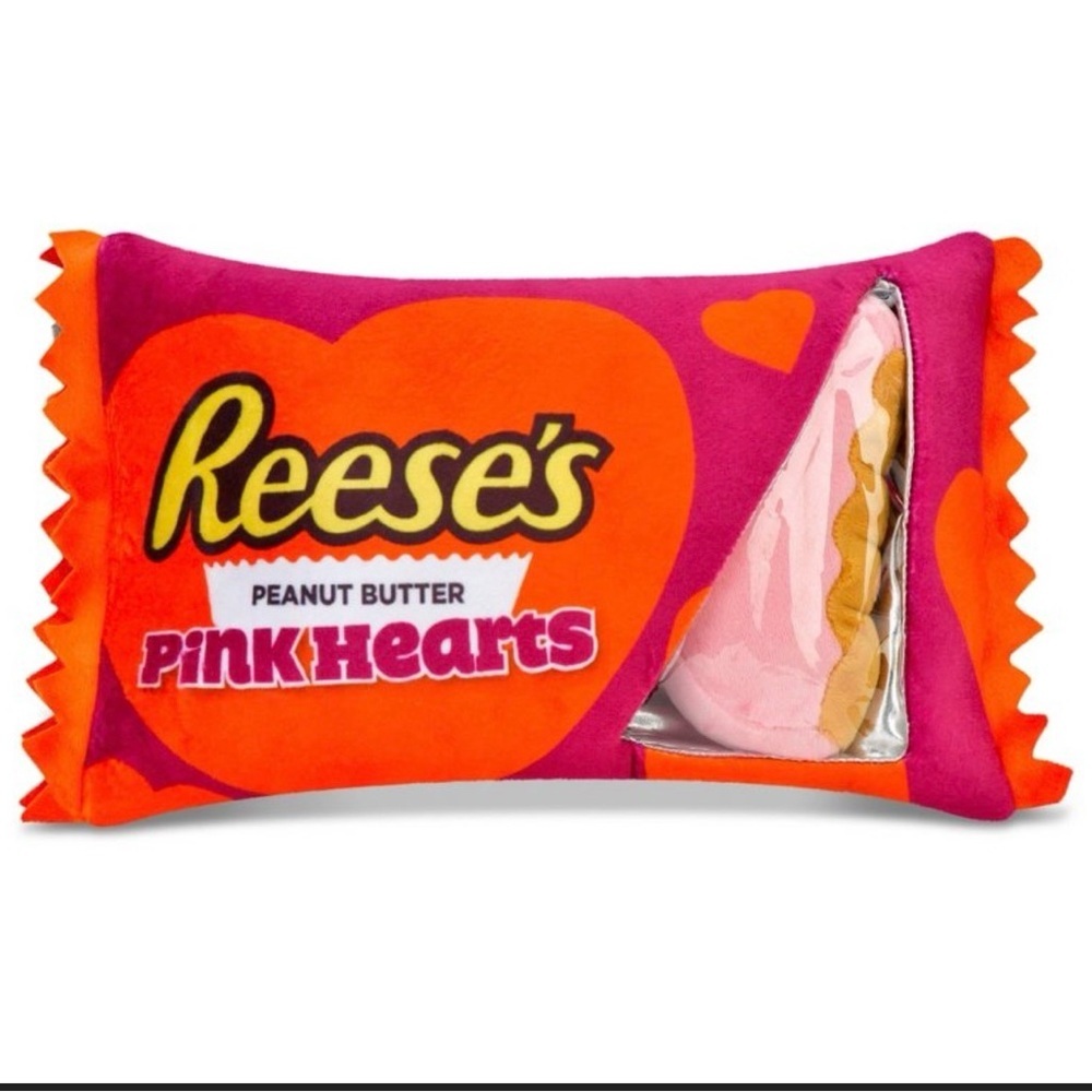 Reese’s Peanut Butter Pink Hearts Plush Pillow Candy Wrapper Design NWT